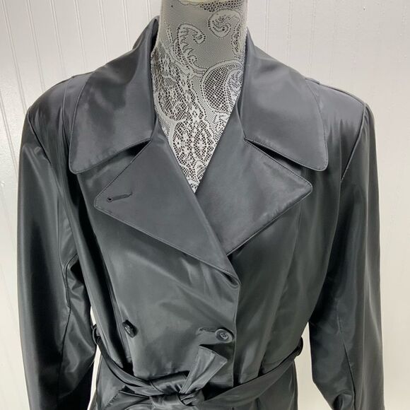 Braetan quilt lined rain coat - Picture 2 of 6